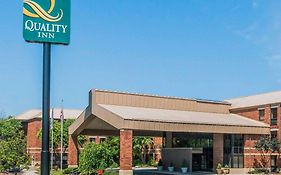Quality Inn Auburn Hills - Detroit North